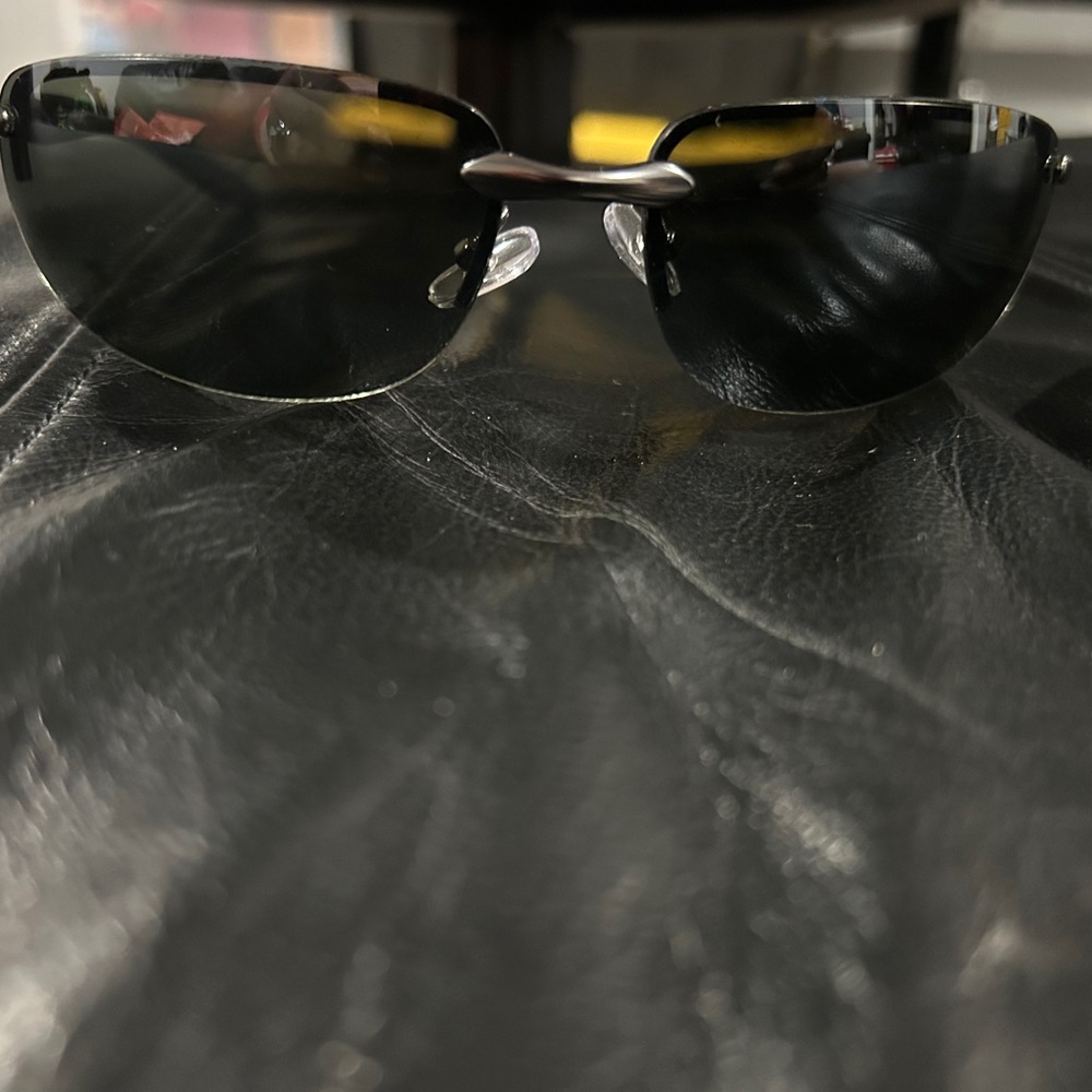 Iron Man Sunglasses - Black and dark lens